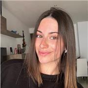 Profesora titulada en Educación Infantil, cursando actualmente el último año de Educación Primaria en la UIC.